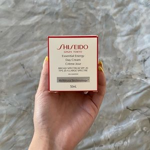 Shiseido Ginza Tokyo Essentjal Energy Day Cream